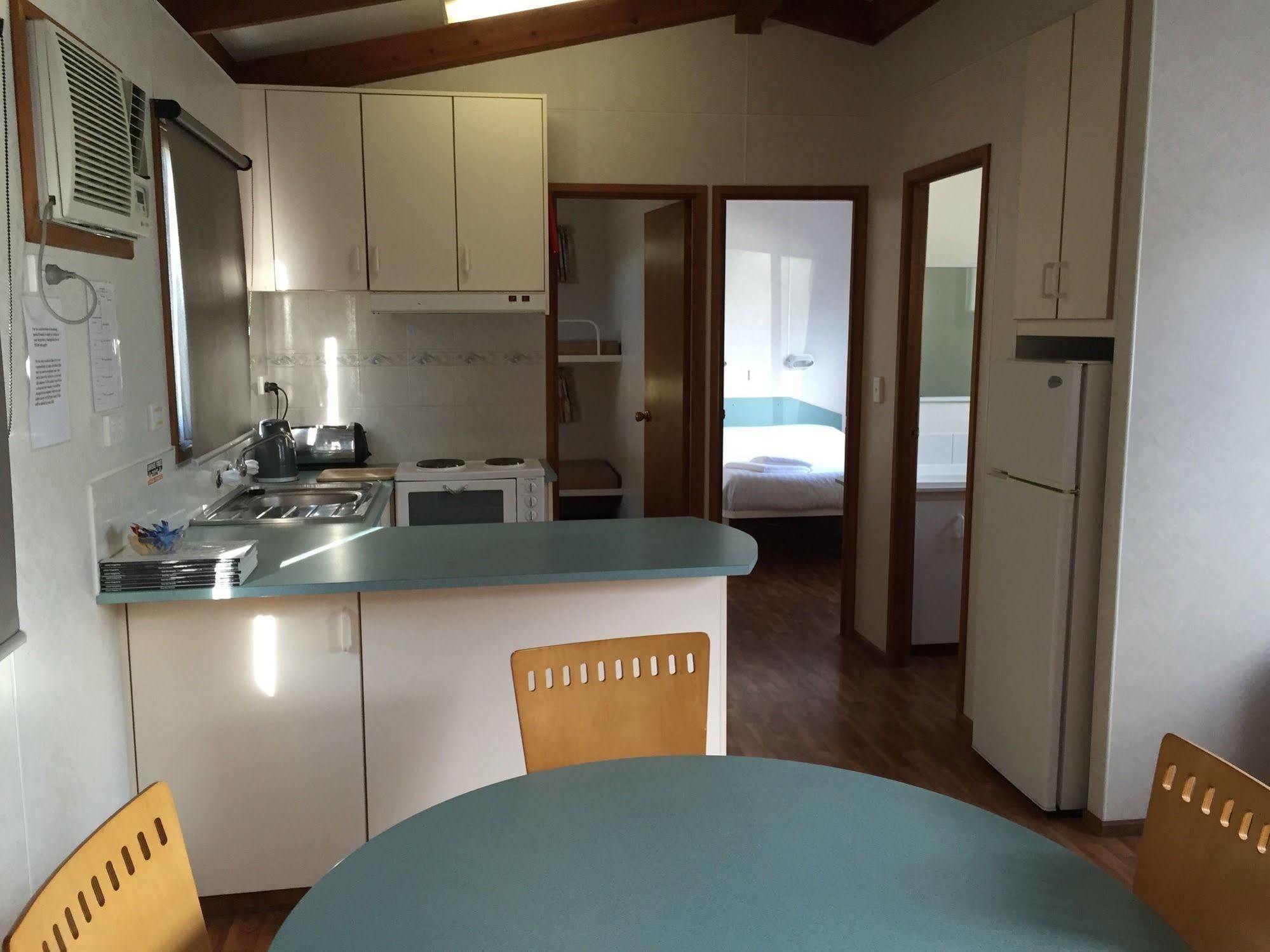 Inverloch Cabins & Apartments エクステリア 写真